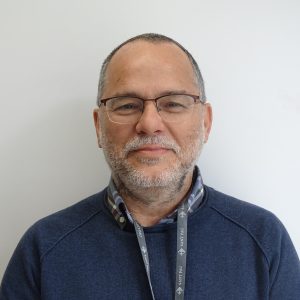 Dr. Gerard Urrútia